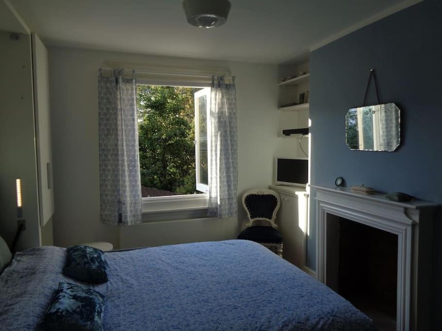 Charming English Style Studio Flat ลอนดอน ภายนอก รูปภาพ