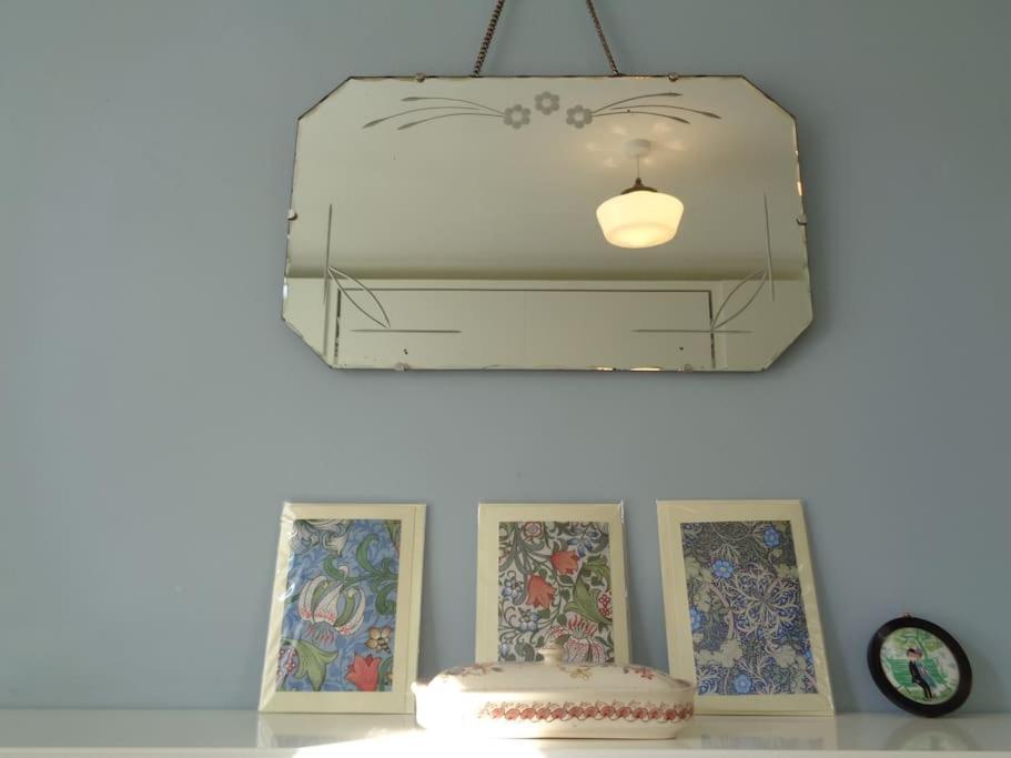 Charming English Style Studio Flat ลอนดอน ภายนอก รูปภาพ